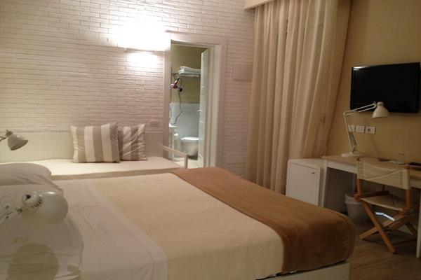 Hotel Bristol Cattolica Exterior photo